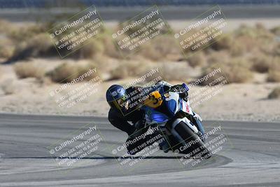 media/Oct-05-2025-CVMA (Sun) [[beeef4f201]]/Race 17-Amateur Formula Open/